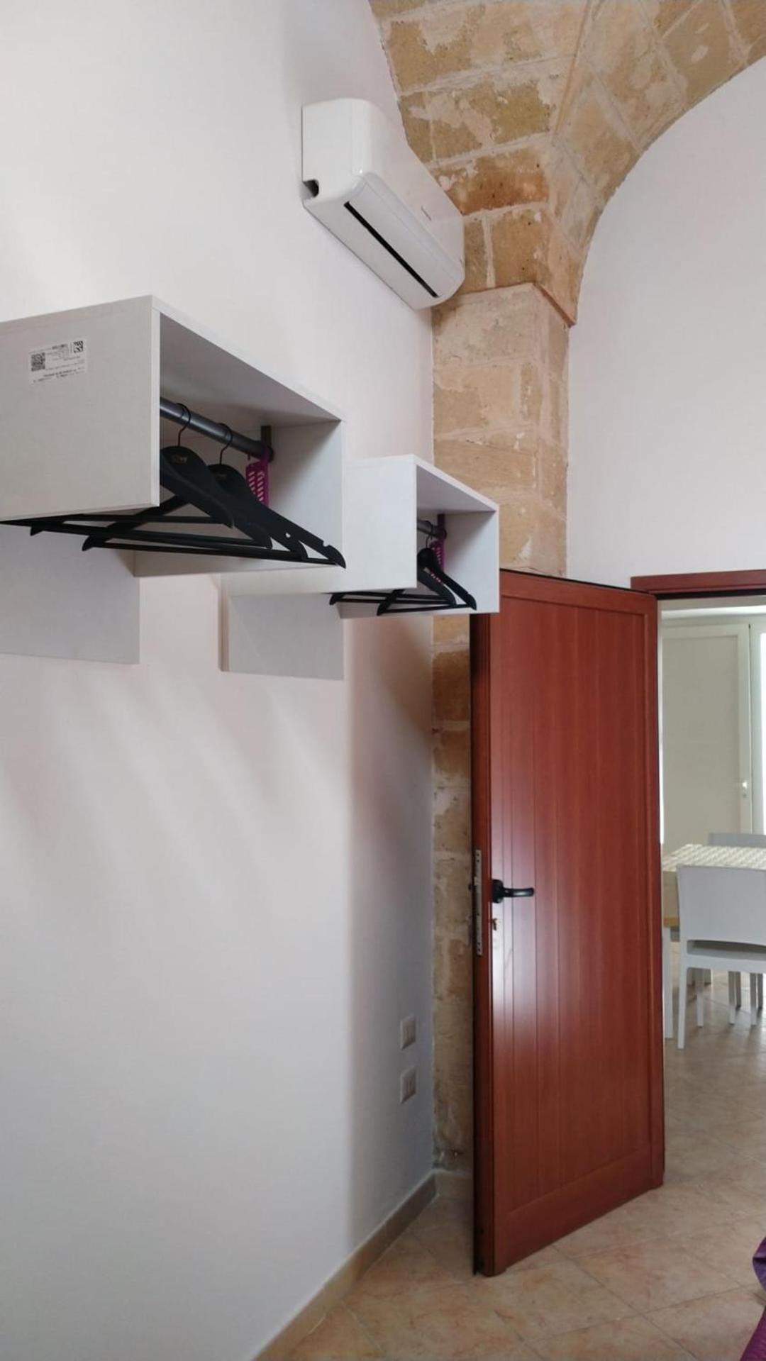 Dimora Donna Iolanda Apartment Leverano Exterior photo
